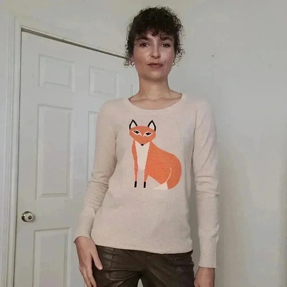 Elena Solano beige graphic sweater